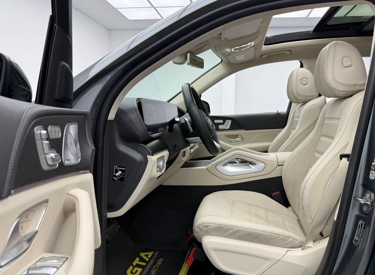 Mercedes-Benz GLS 450 Premium + 3.0L (367 HP) 2020 Mercedes Benz GLS450 4MATIC, Warranty, Full MB Service History, 7 Seate