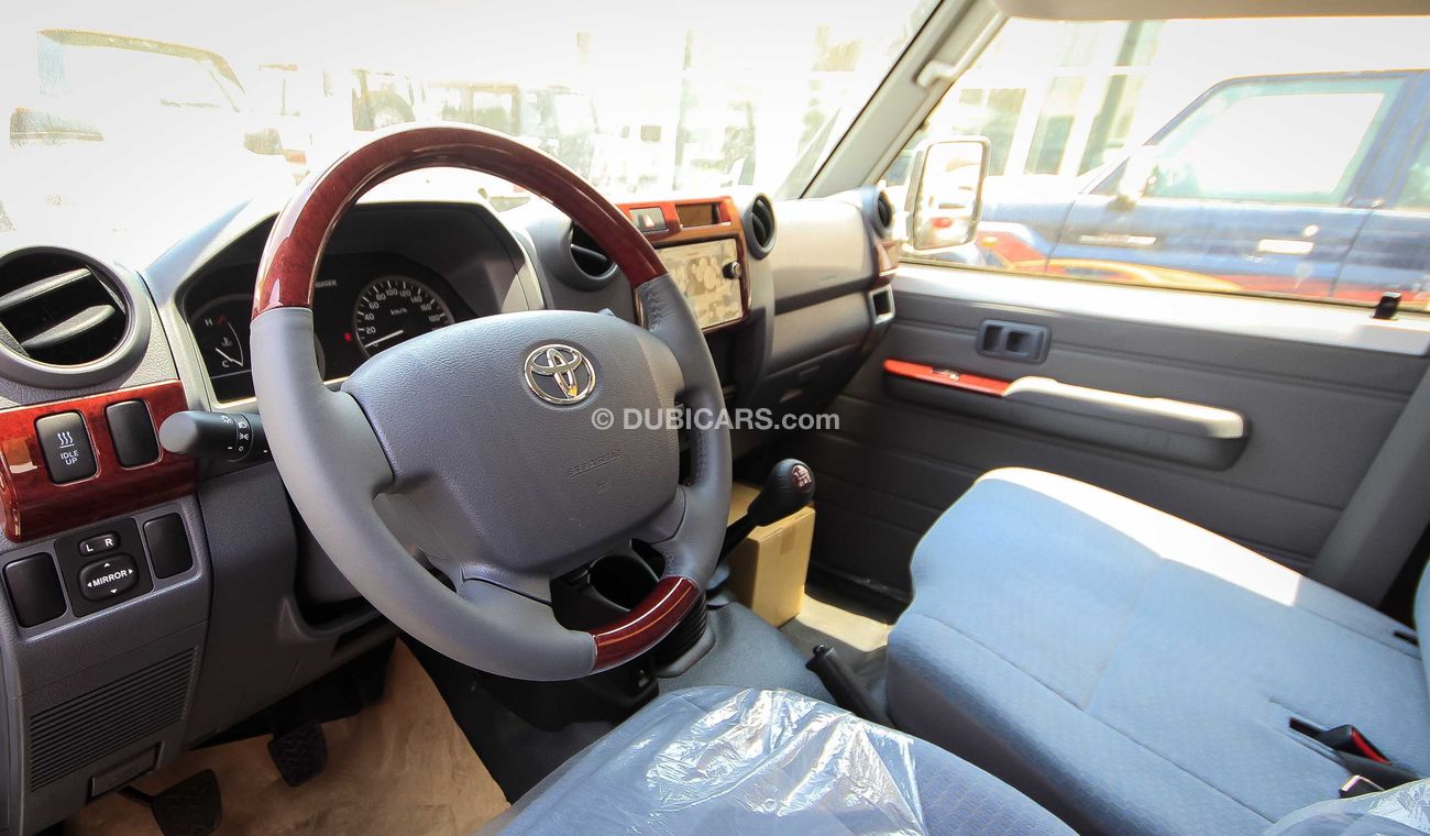 تويوتا لاند كروزر V8 4.5L Diesel