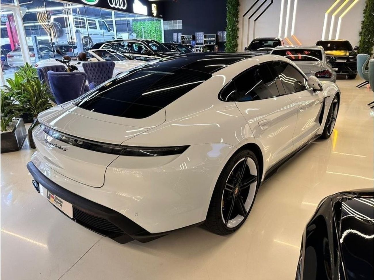 بورش تايكان 2021 Porsche Taycan TurboS /GCC/
