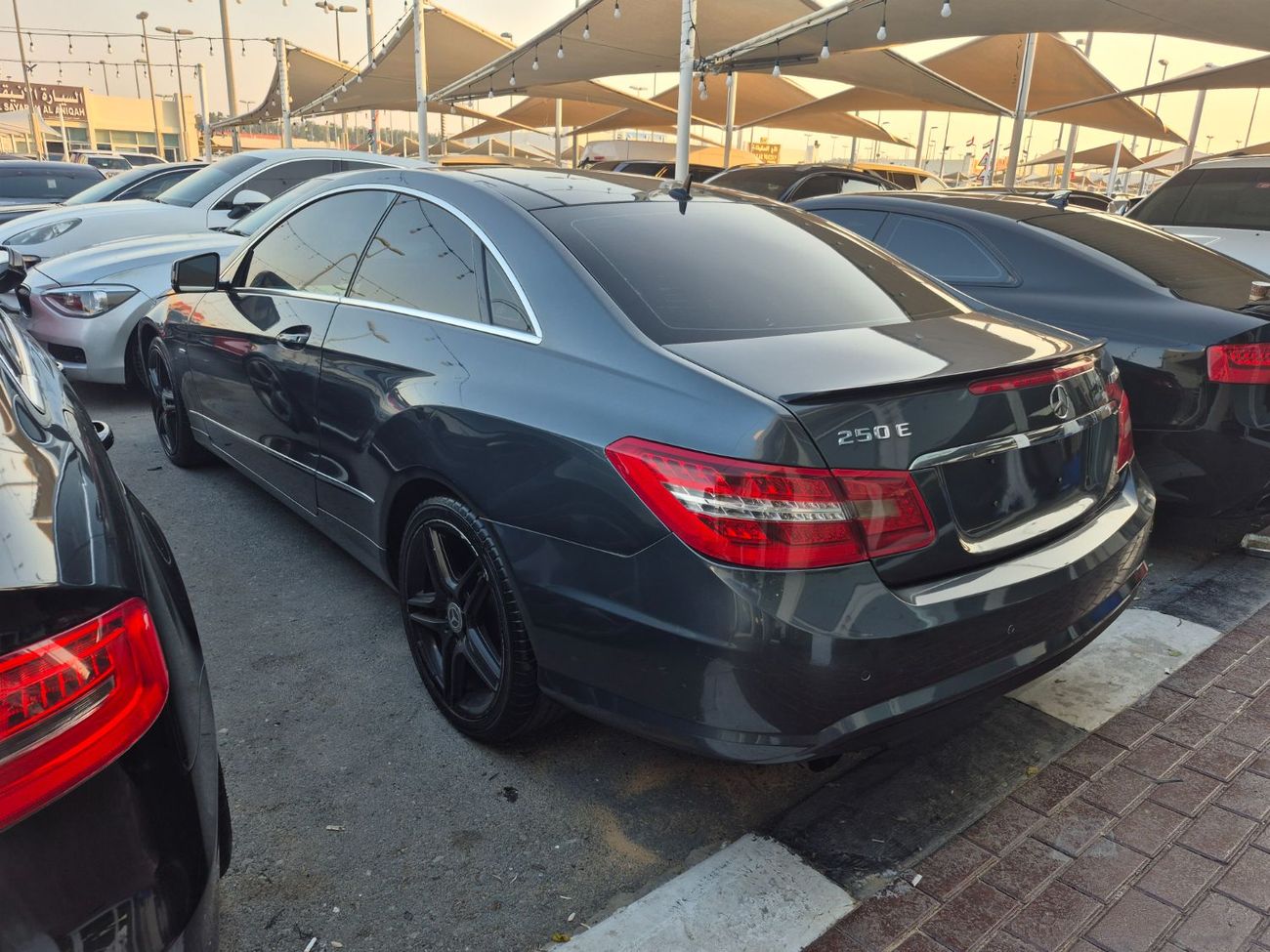 مرسيدس بنز E 250 Std 2.0L