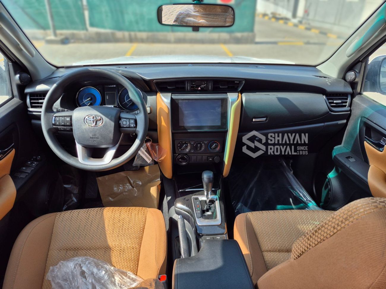 Toyota Fortuner 2.4L DIESEL STD 4WD AT 7-SEATS 2026MY ONLY FOR EXPORT