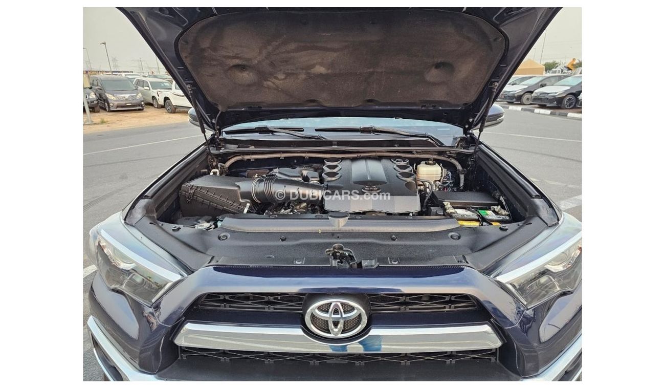 Toyota 4Runner “Offer”2017 Toyota 4Runner SR5 Premium 4x4 AWD 4.0L V6- UAE PASS