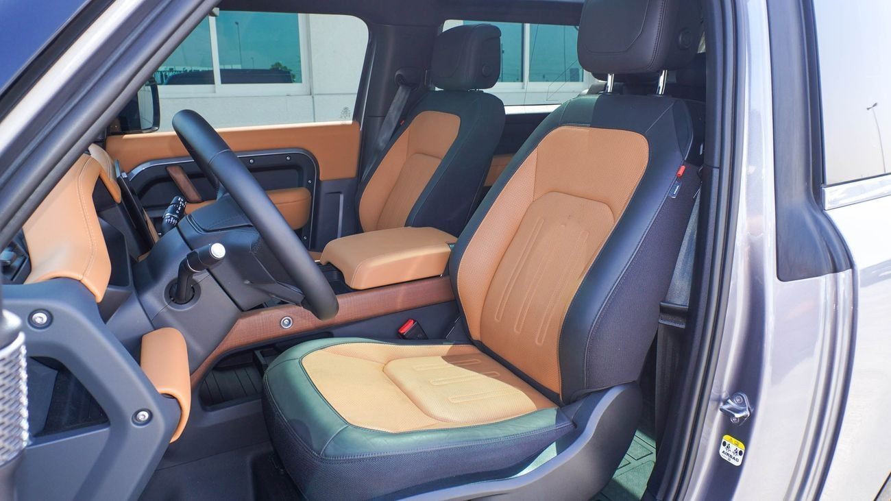 Land Rover Defender P400 3.0L (For Local registration plus 10%)