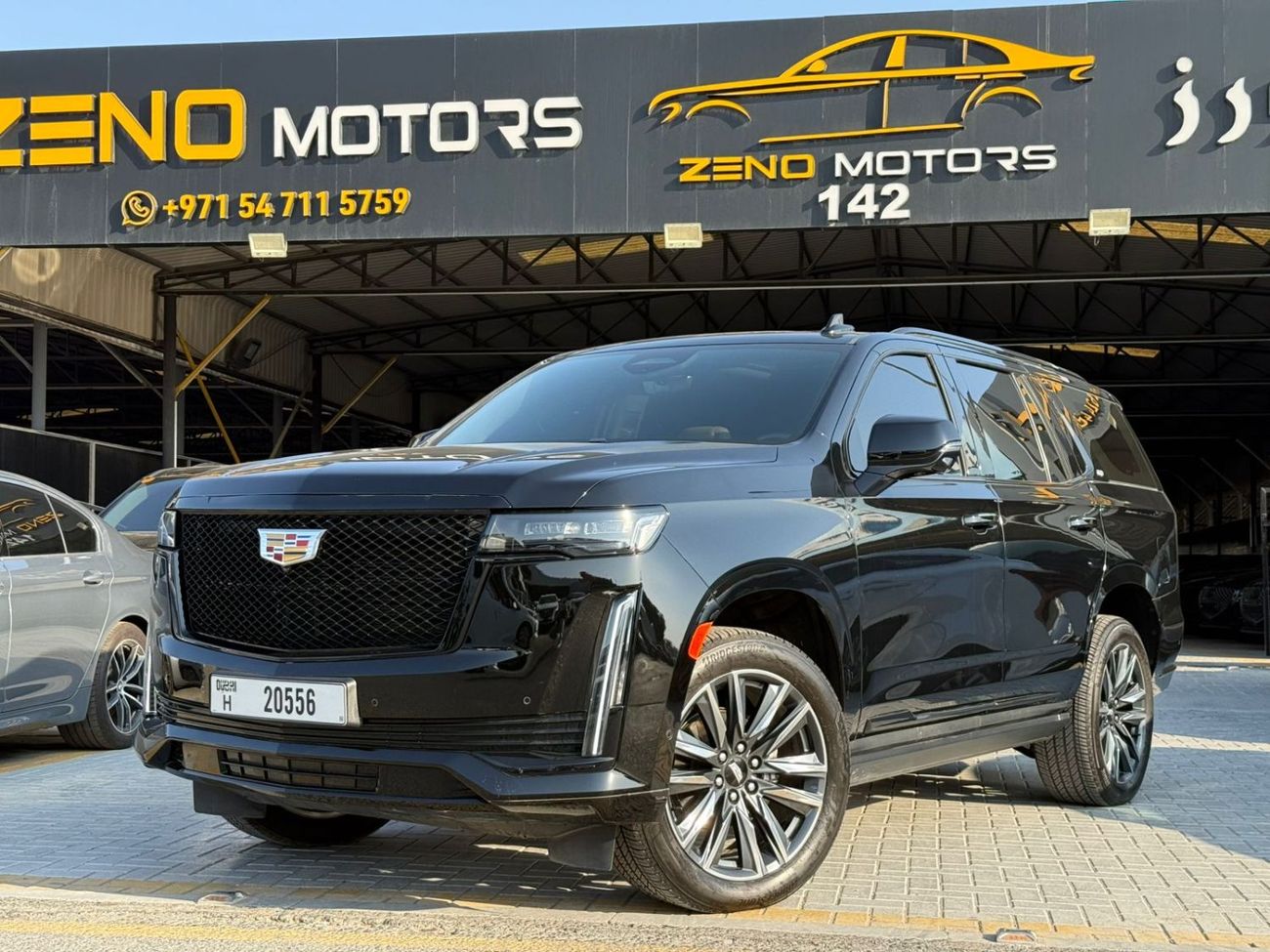 كاديلاك إسكالاد Premium Luxury Platinum 6.2L 4WD