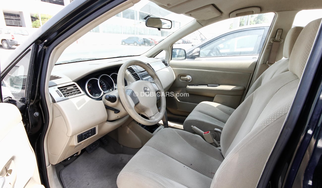 Nissan Tiida