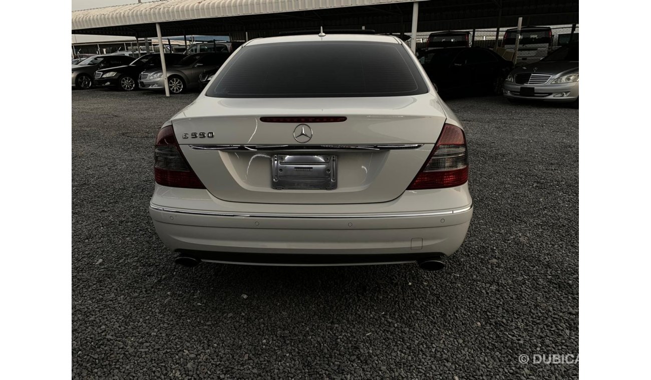 Mercedes-Benz E 550 IMPORT JAPAN V.C.C