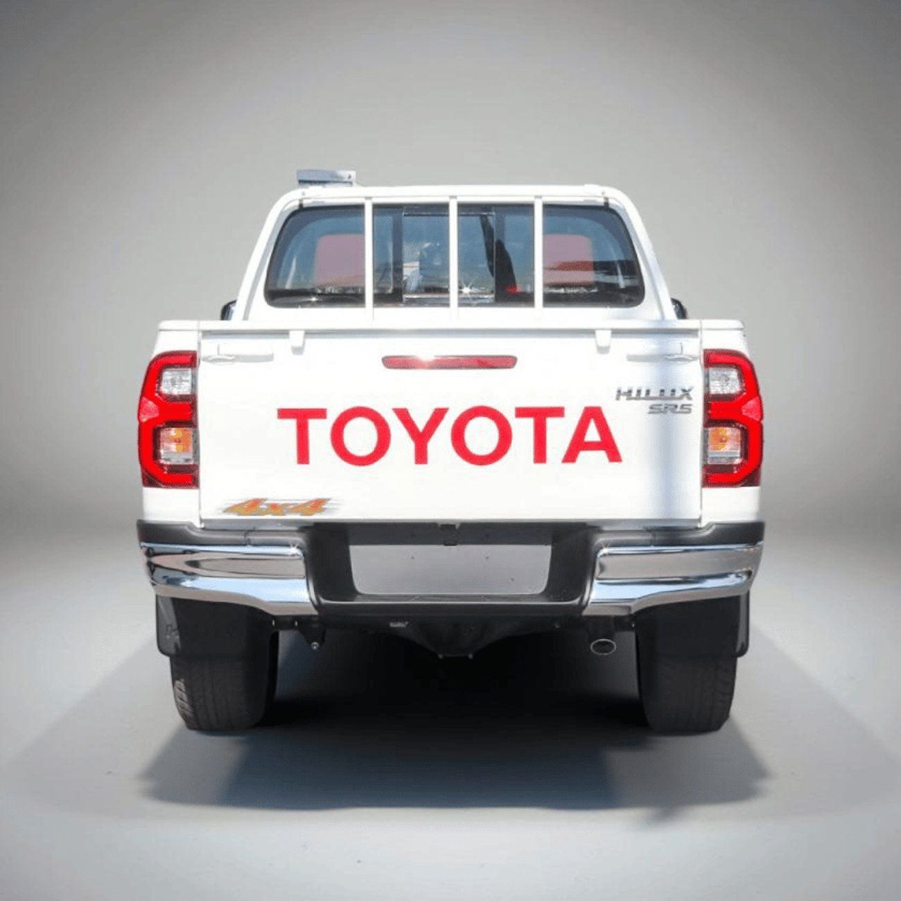 Toyota Hilux GLX TOYOTA HILUX SR5 2.7 M/T 4*4 2026