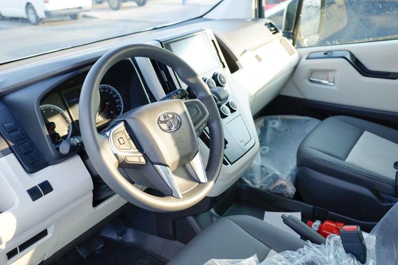 تويوتا هاياس LHD - TOYOTA HIACE BUS 3.5L PETROL V6 13 SEATER GL AUTO