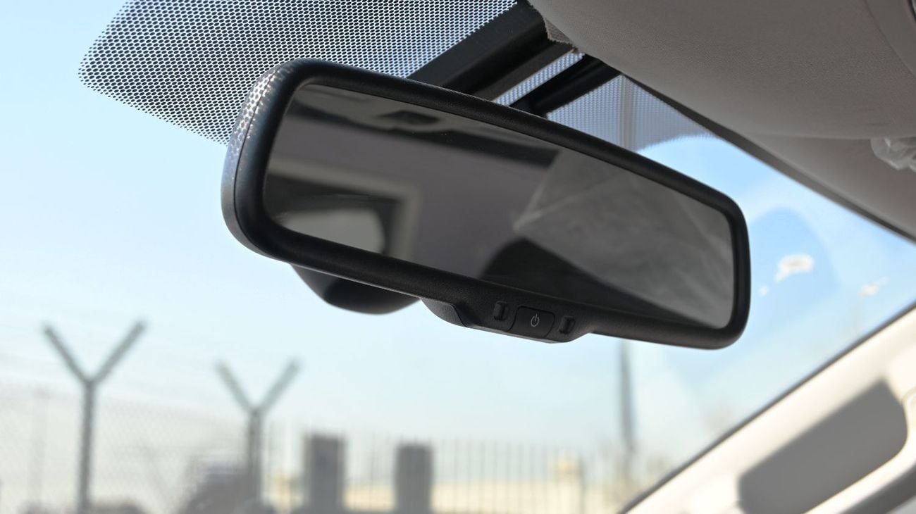 Mitsubishi Pajero MITSUBISHI PAJERO SPORT 2.5L  AMBULANCE 4WD A/T 7 SEATER (2023 MY)