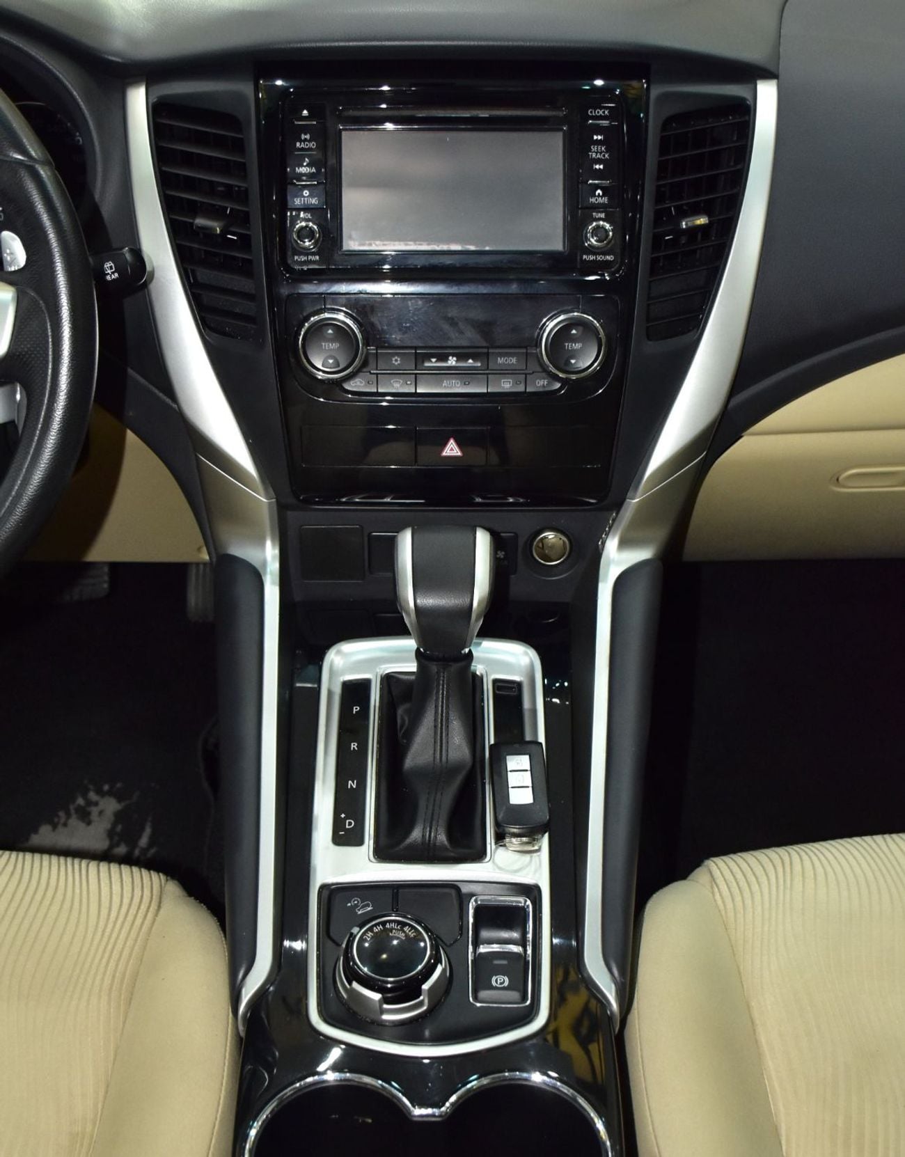 ميتسوبيشي مونتيرو سبورت GLS EXCELLENT DEAL for our Mitsubishi Montero Sport ( 2019 Model ) in Silver Color GCC Specs