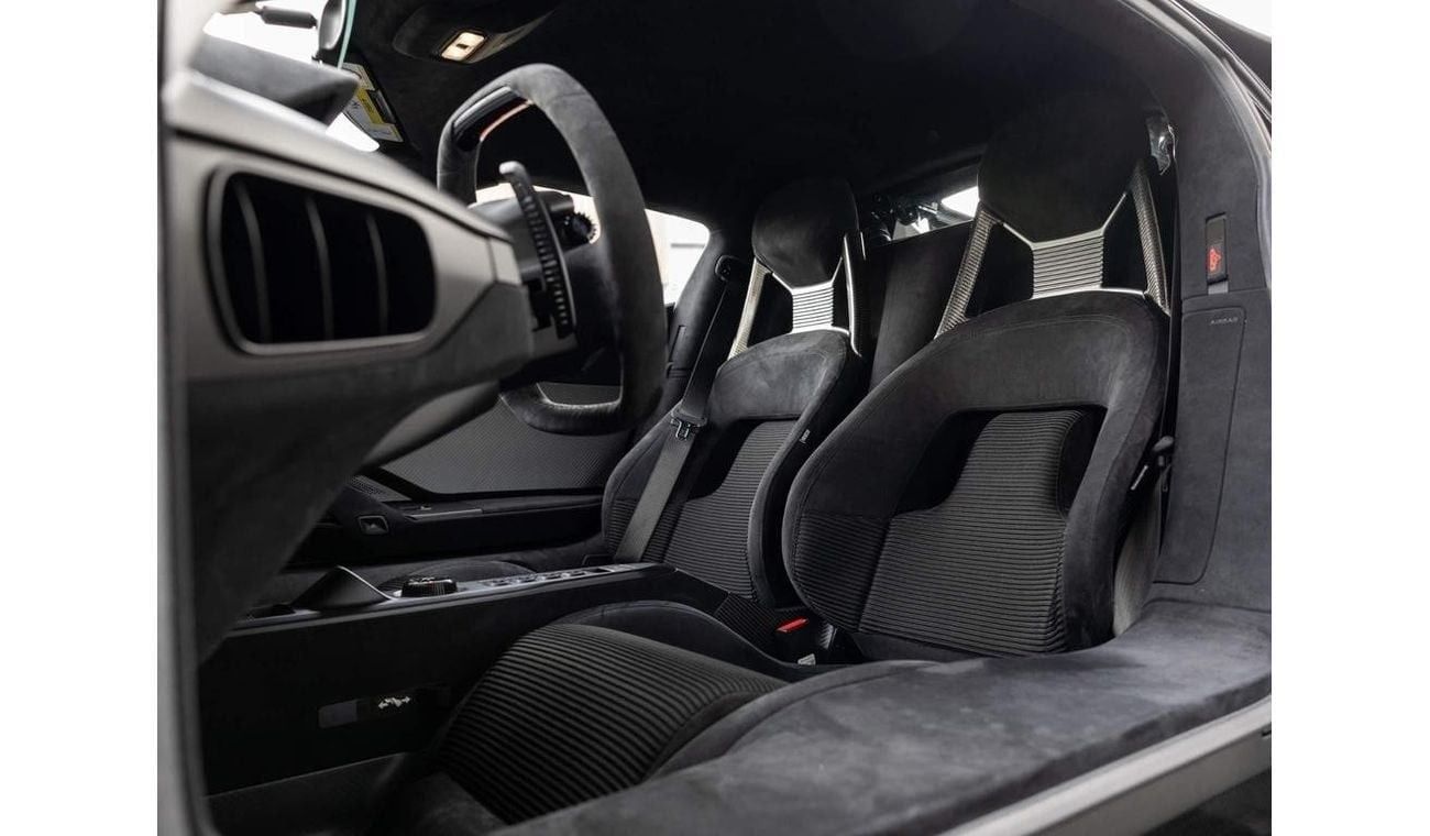 فورد جي تي 3.5 2dr LEFT HAND DRIVE