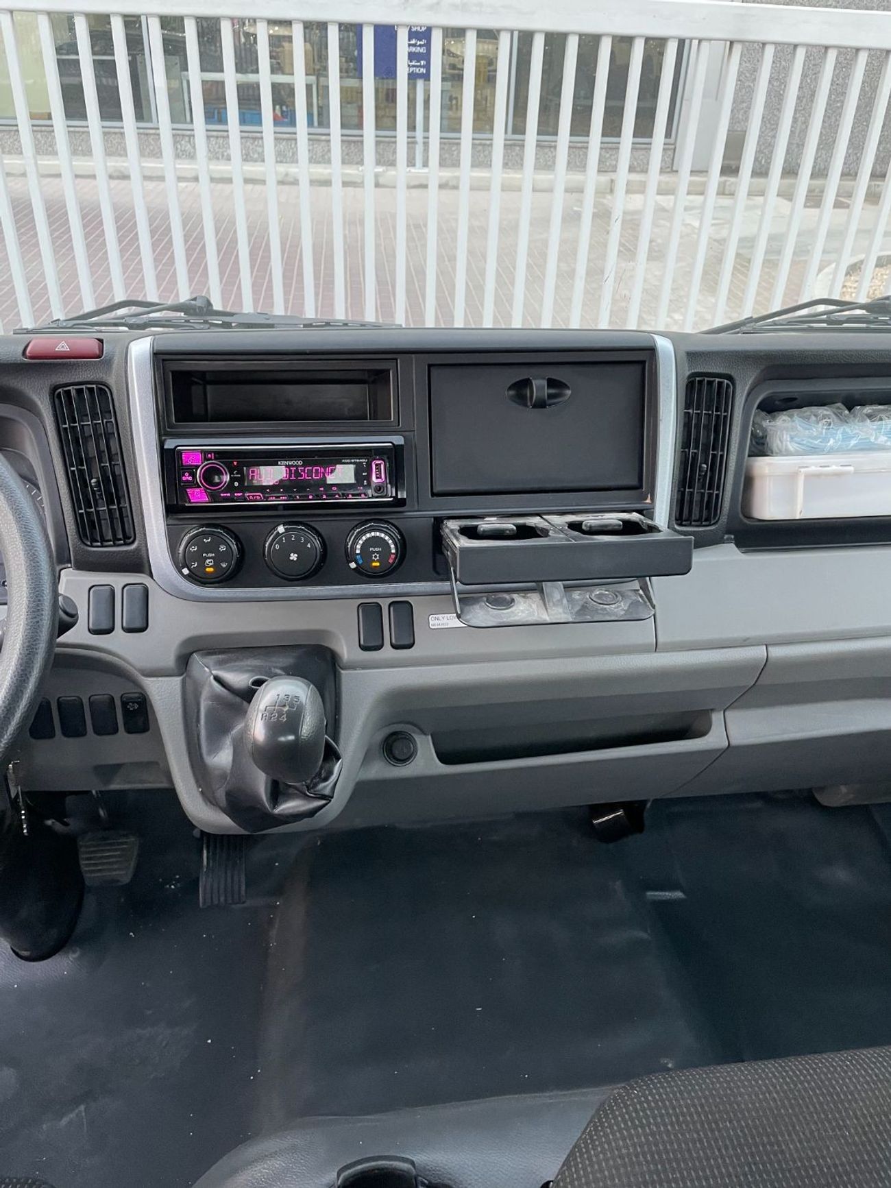 Mitsubishi Fuso Canter GCC PICK UP