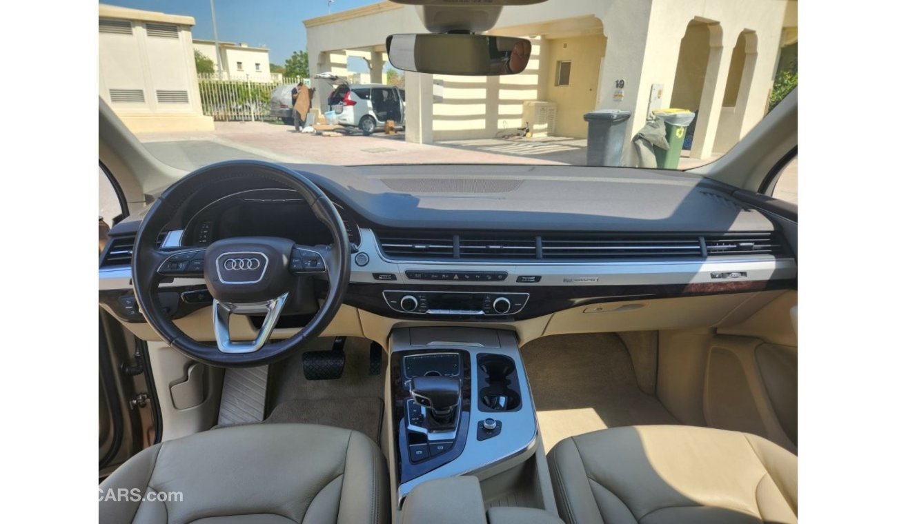 أودي Q7 45 TFSI quattro لاكجري بلس