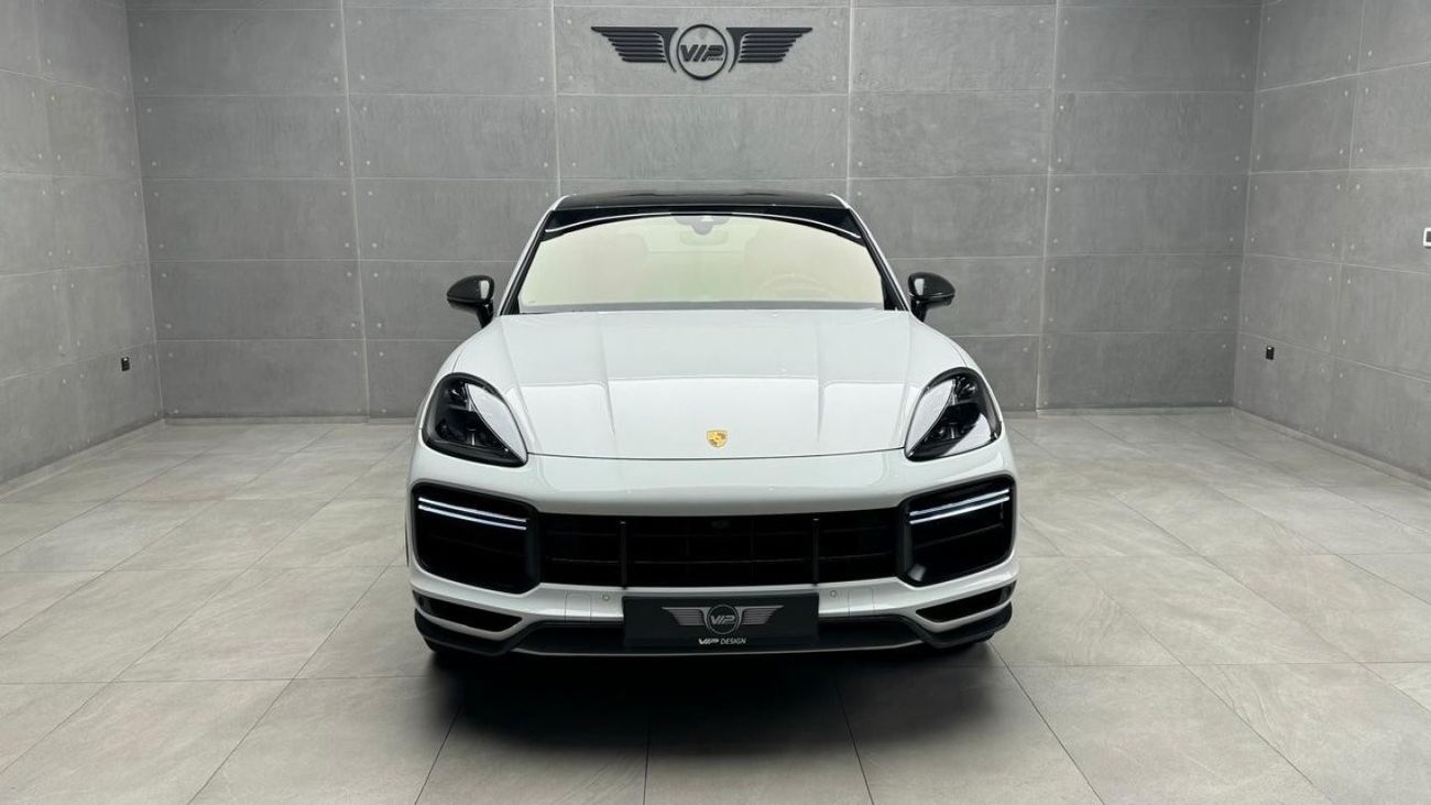 Porsche Cayenne Gcc warranty servis available Gcc low mileage