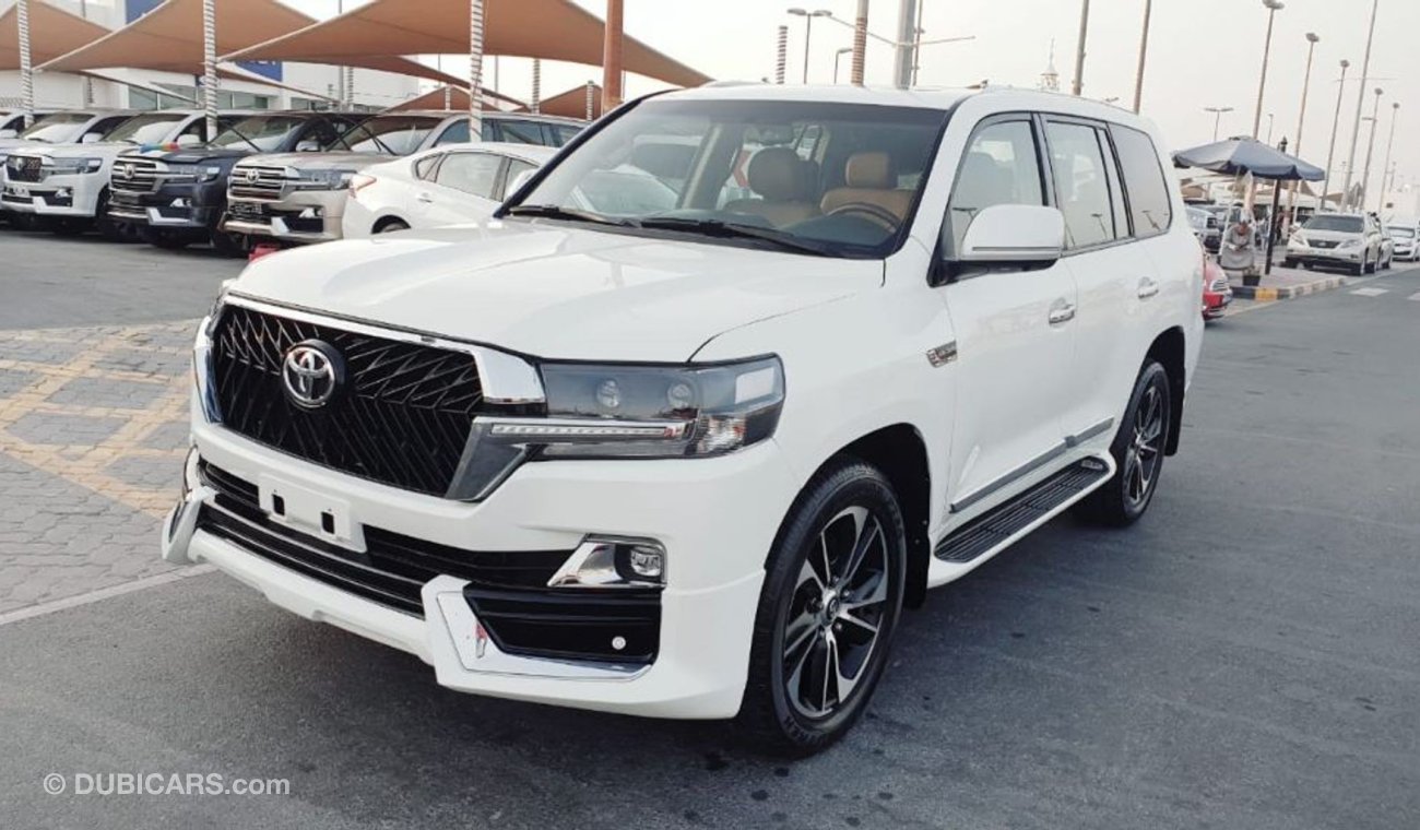 Toyota Land Cruiser GCC  GXR