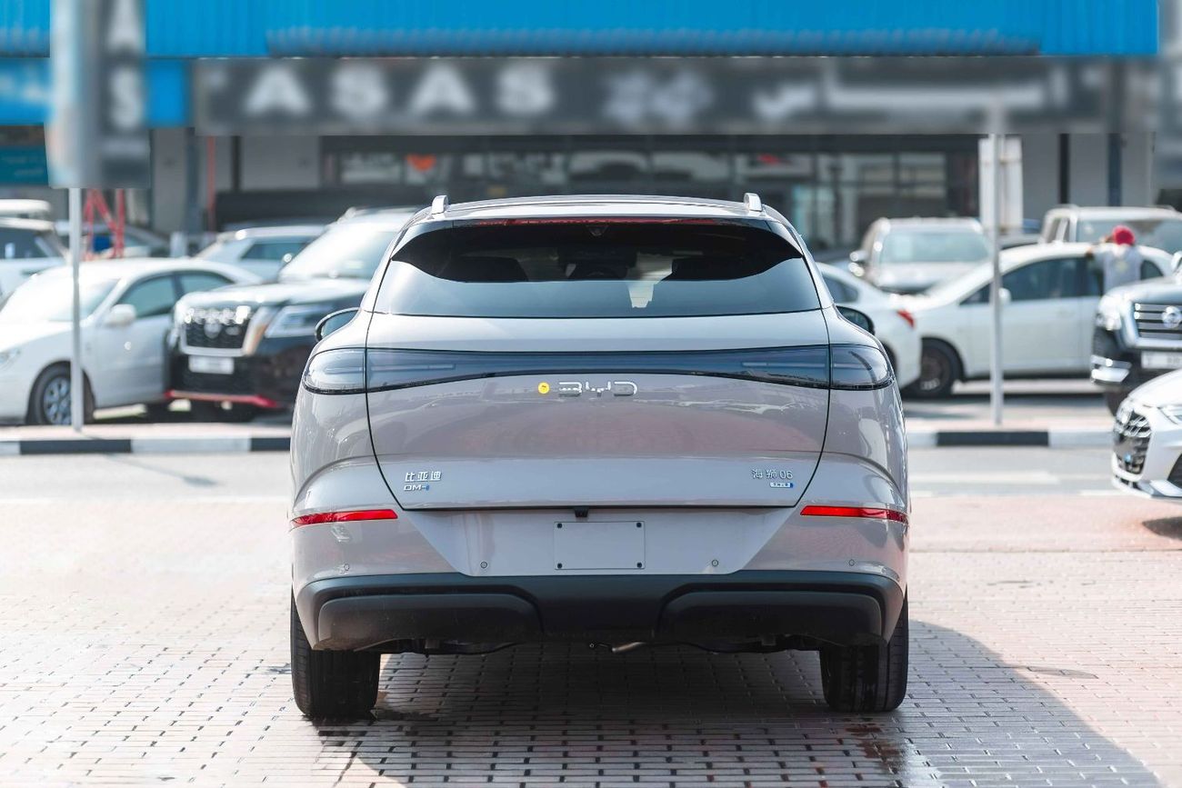 بي واي دي سيل 06 دي إم-آي BYD Sealon 06 DM-i 1.5T 2025 (FOR EXPORT)