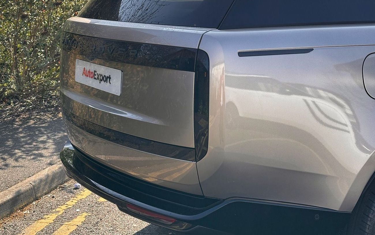 Land Rover Range Rover Autobiography 3.0L P460e LWB Right Hand Drive