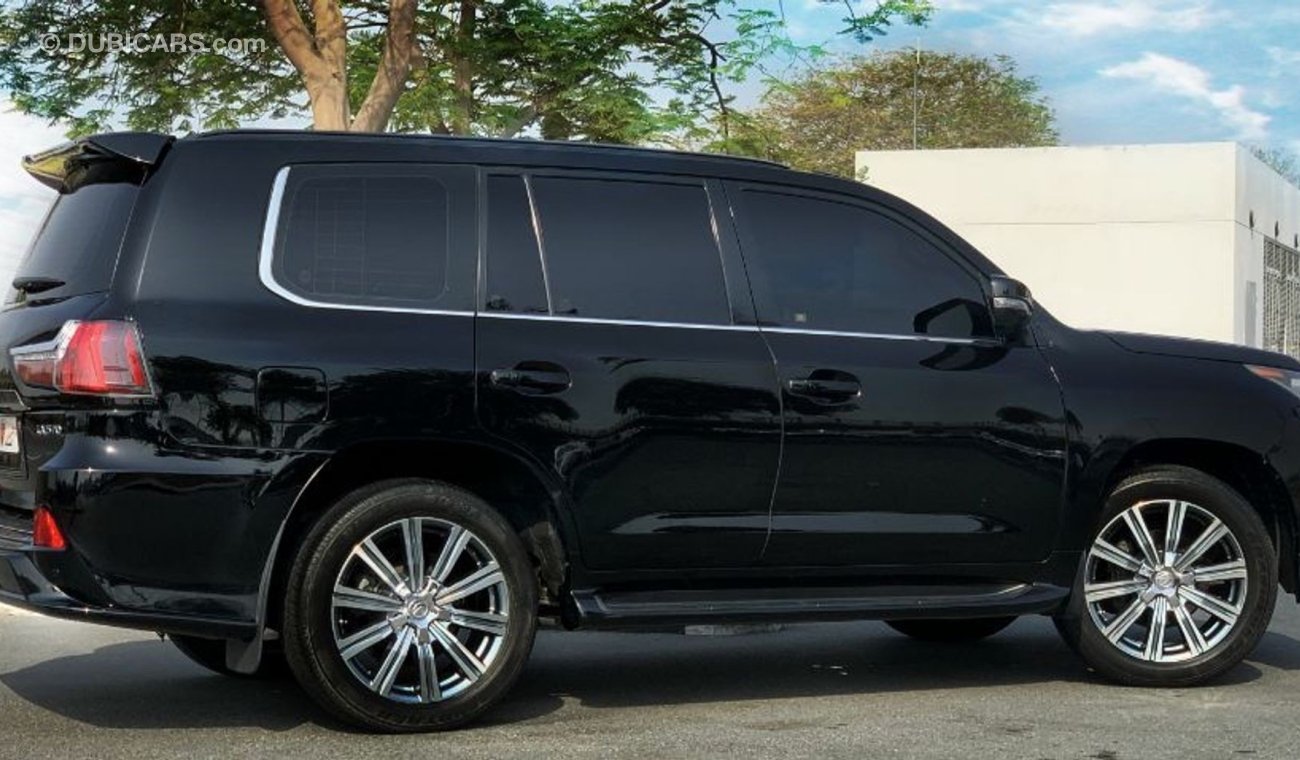 Lexus LX570 UPGRADED TO 2018 - EXCELLENT CONDITION