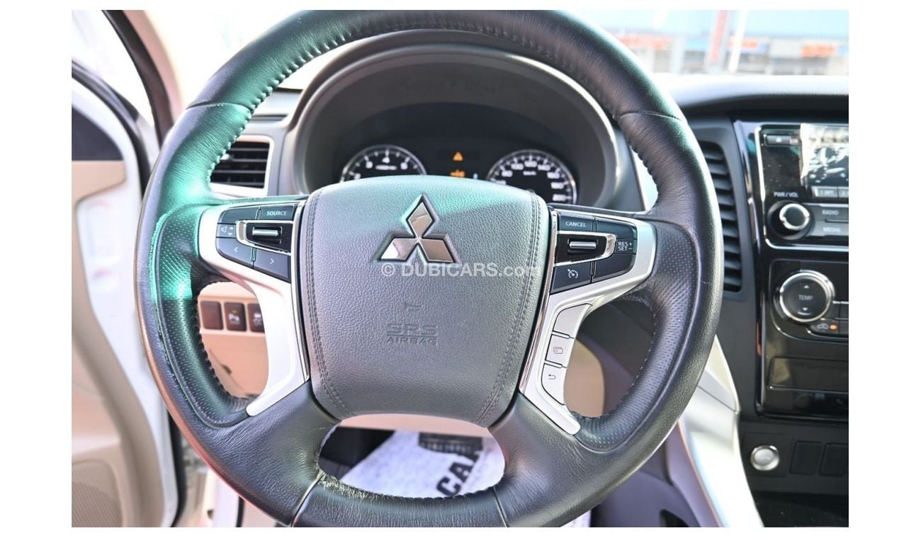 ميتسوبيشي مونتيرو ميتسوبيشي مونتيرو سبورت 3.0 لتر دفع رباعي 5 باب اللون الابيض الموديل: 2017