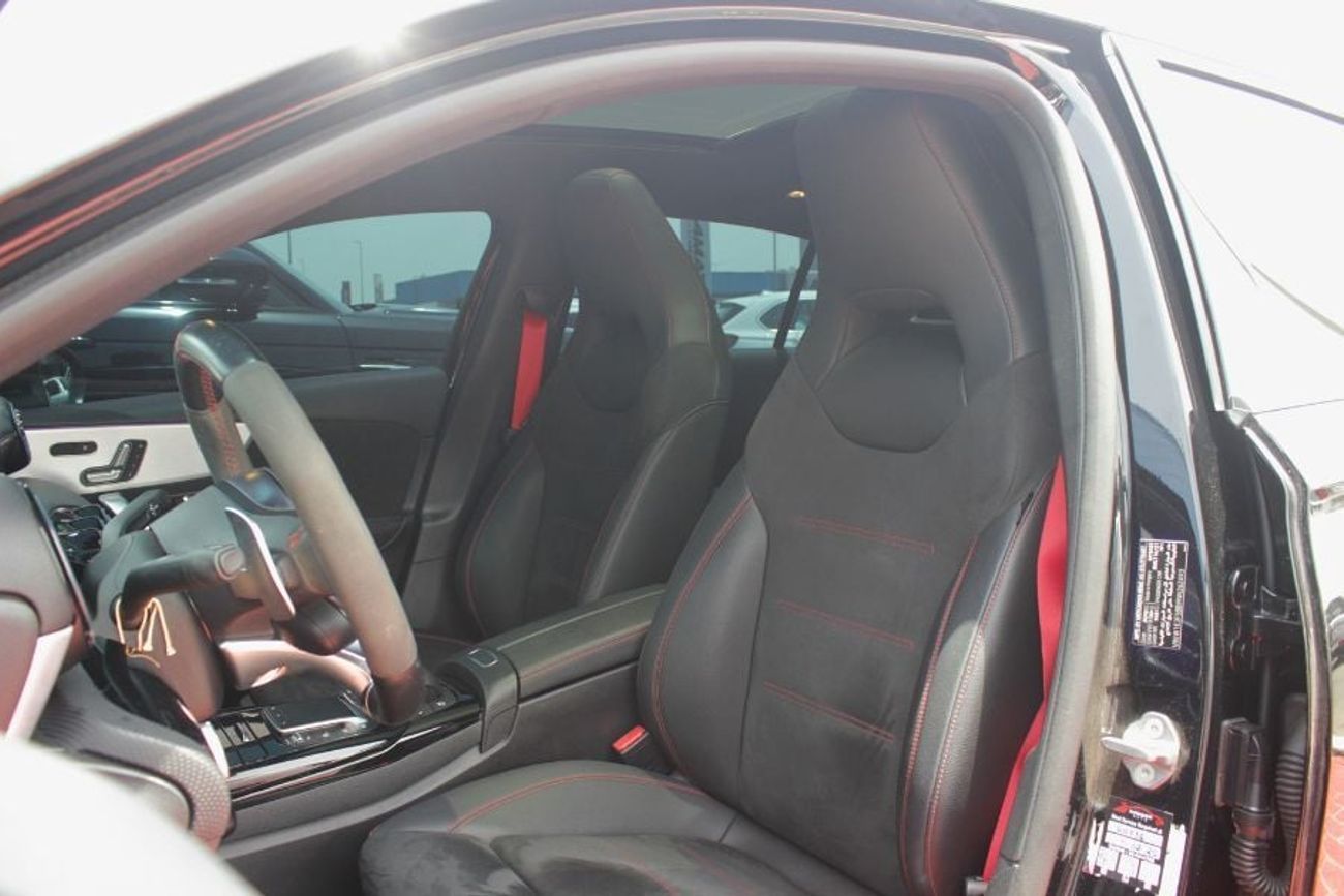 مرسيدس بنز A 35 AMG Std 2.0L