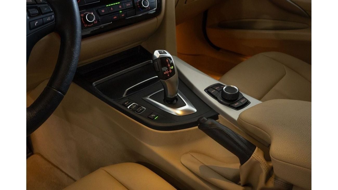 بي أم دبليو 318i Std