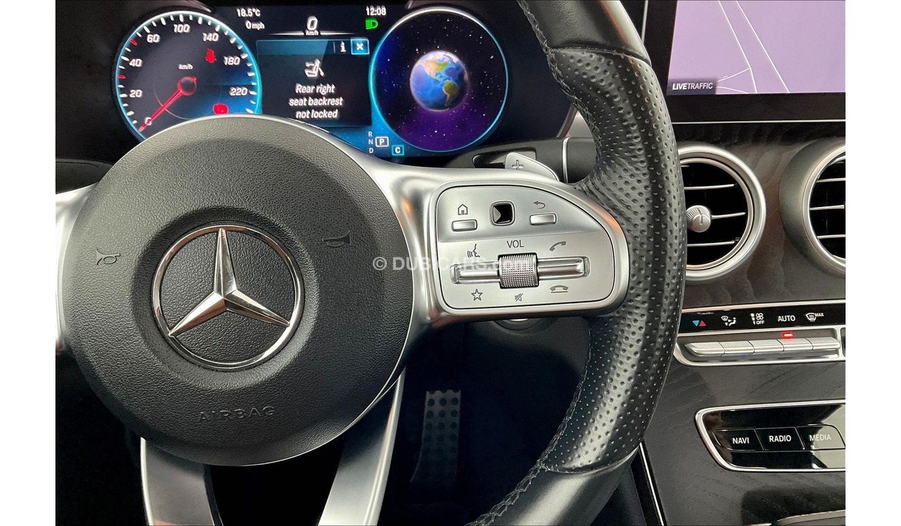 Mercedes Benz C200 Premium (AMG Line)