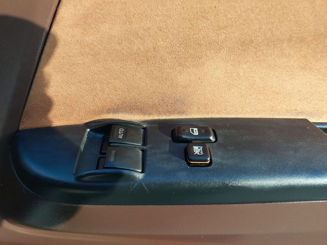 Toyota Hiace (RAMADAN OFFER) TOYOTA HIACE VAN RHD 2006 MODEL 2.0 L PETROL AUTOMATIC(PM41002)