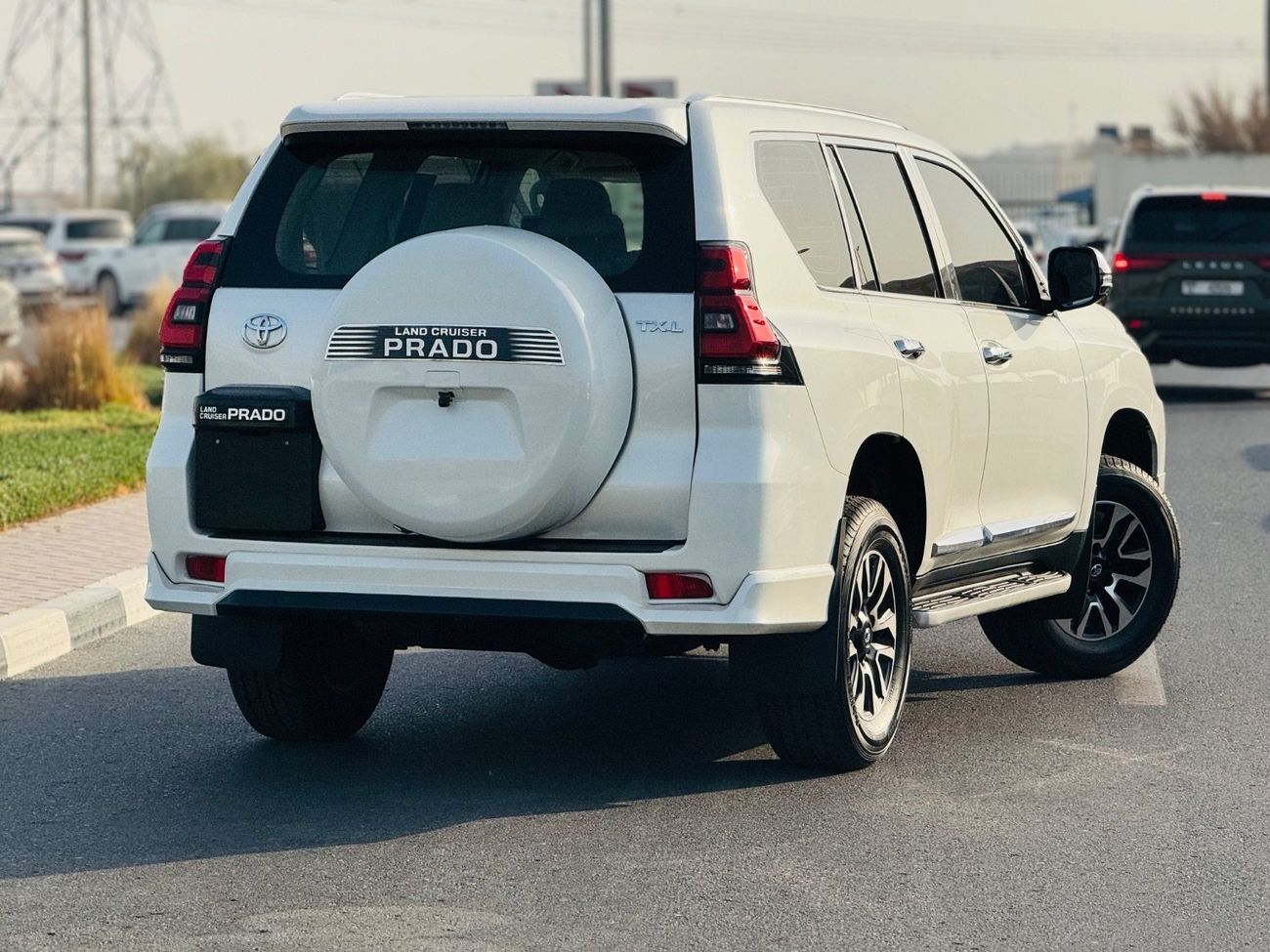 تويوتا برادو Toyota prado 2019 v4 2.7L full options