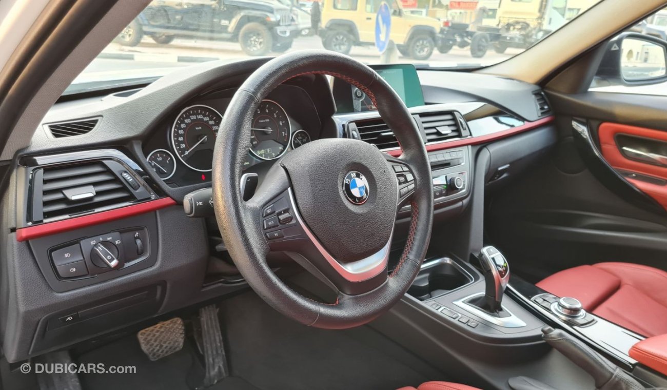 BMW 335i i Sport Perfect Condition Full Service History GCC