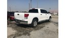 Toyota Tundra تويوتا تاندرا2011 رقم1 بحالة نظيفة5.7