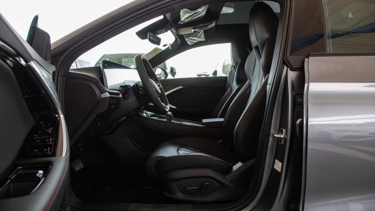 MG 7 MG7 DCT ELEGANCE EDITION 1.5T   WHITE / GRAY 2025