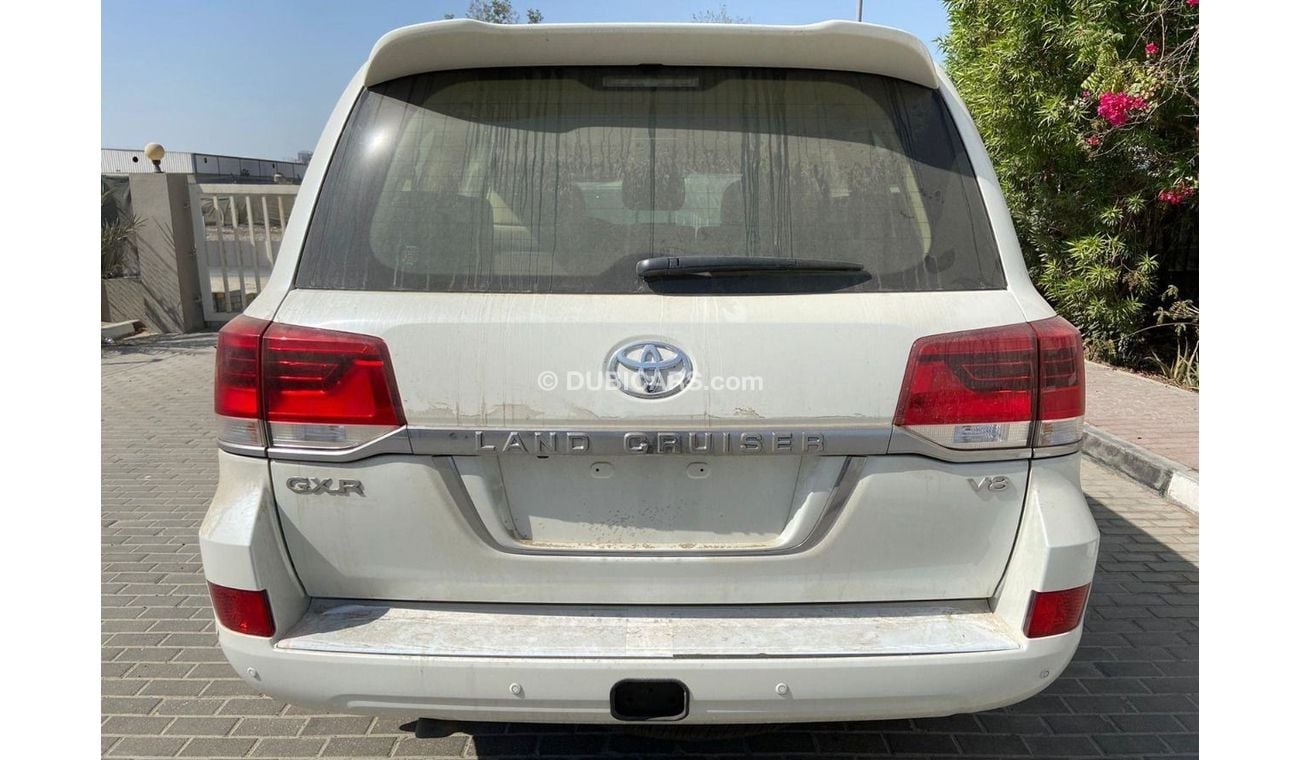 تويوتا لاند كروزر LAND CRUISER 4.6L WINCH 10 AIRBAGS, .SUNROOF. REMOTE ENGINE STARTER. REAR DVD FOR EXPORT ONLY