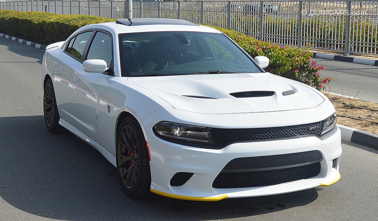 Dodge Charger Hellcat 6.2L Supercharged HEMI V8 SRT 707hp