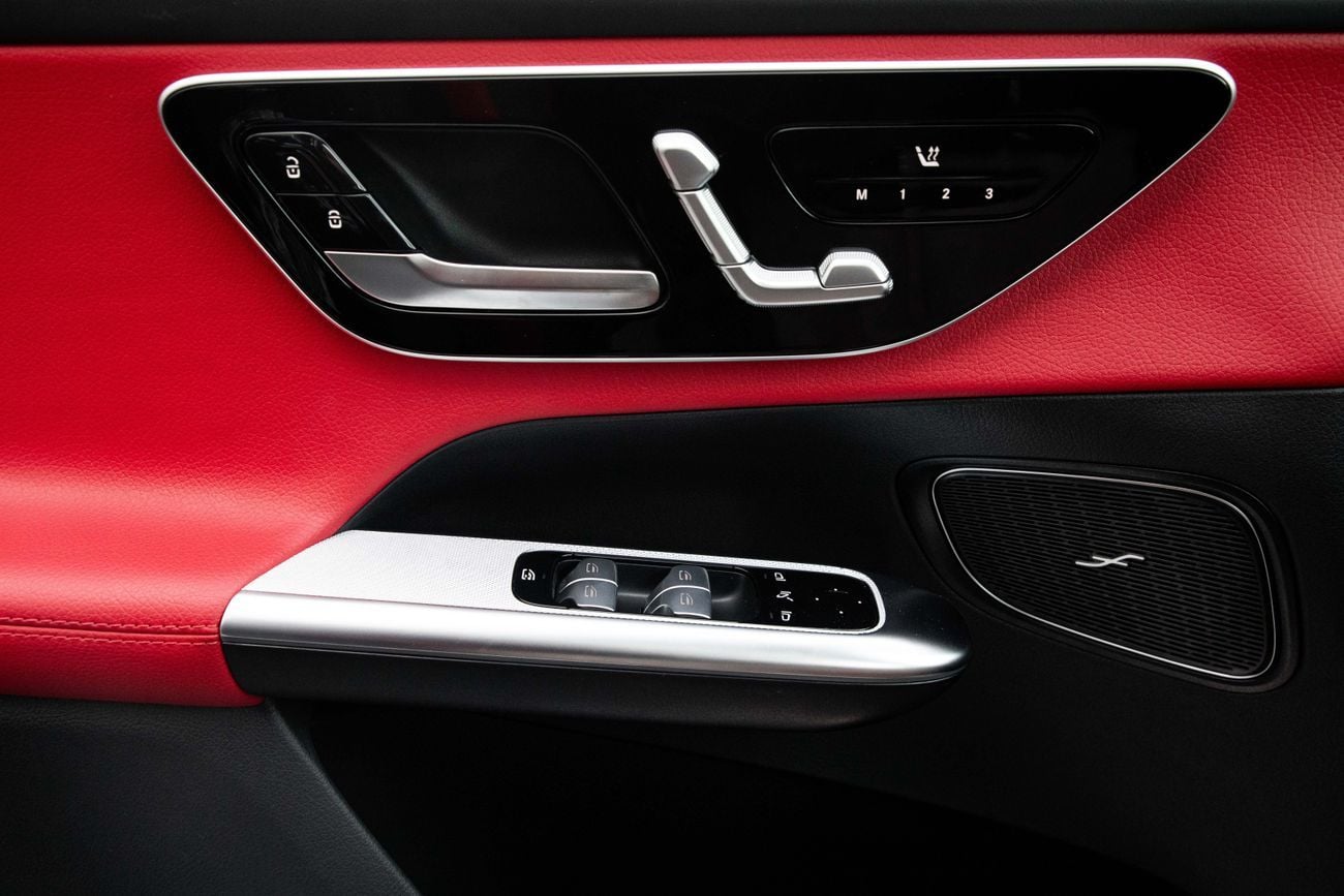 مرسيدس بنز C 200 GLC 200 AMG | 4,759 P.M | 0% Downpayment | GLC 200 AMG | GARGASH WARRANTY!