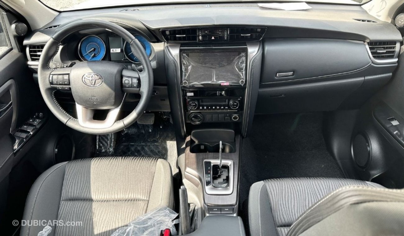 Toyota Fortuner 2.4L V4 DIESEL 4WD AT(EXPORT ONLY)