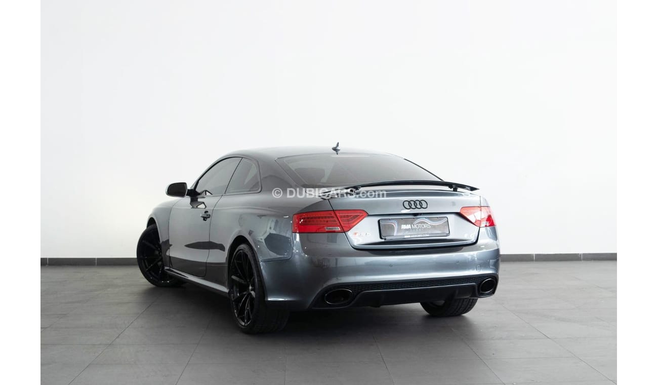 أودي RS5 2015 Audi RS5 Coupe 4.2L V8 / Full-Service History