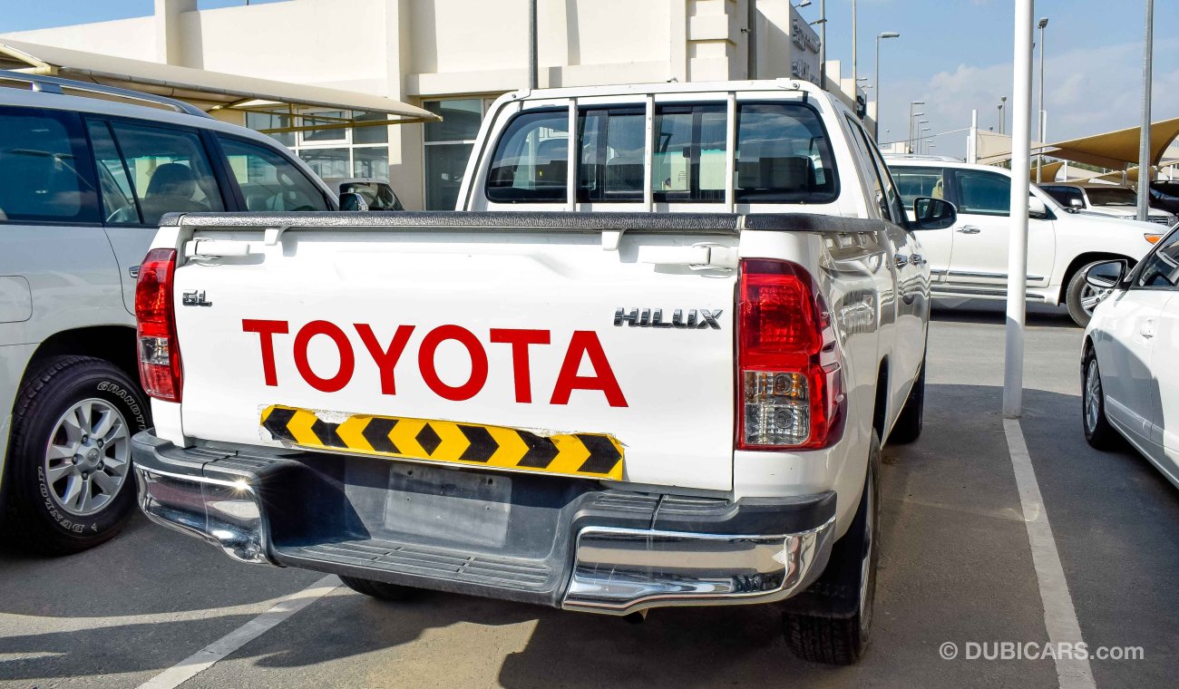 Toyota Hilux GL 2.7L VVT-I