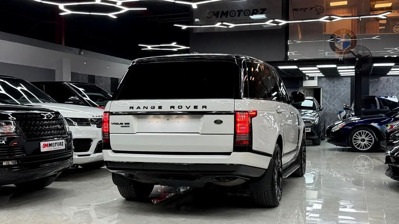 Land Rover Range Rover GCC V8 SUPERCHARGER LOW KM WARRANTY ALSO AVAILABLE