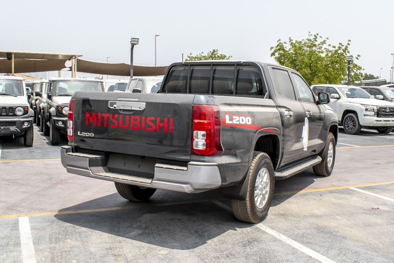 Mitsubishi L200 MITSUBISHI L200 PETROL GLX 2.4L 2025