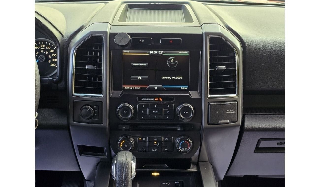 فورد F 150 XLT 5.0L (385 HP) Double Cab Utility FORD F-150 GCC 2015 V8 GOOD CONDITION INSIDE OUT SIDE
