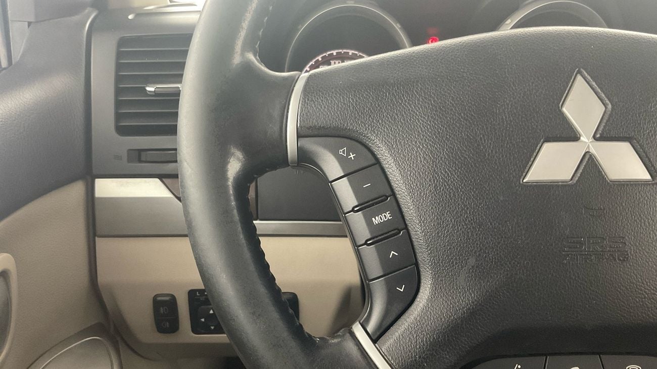 Mitsubishi Pajero GLS Highline 3.8L (274 HP) GLS Highline | Guaranteed Warranty | 0 Down Payment