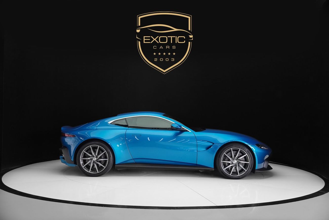 أستون مارتن فانتيج Std 4.0L