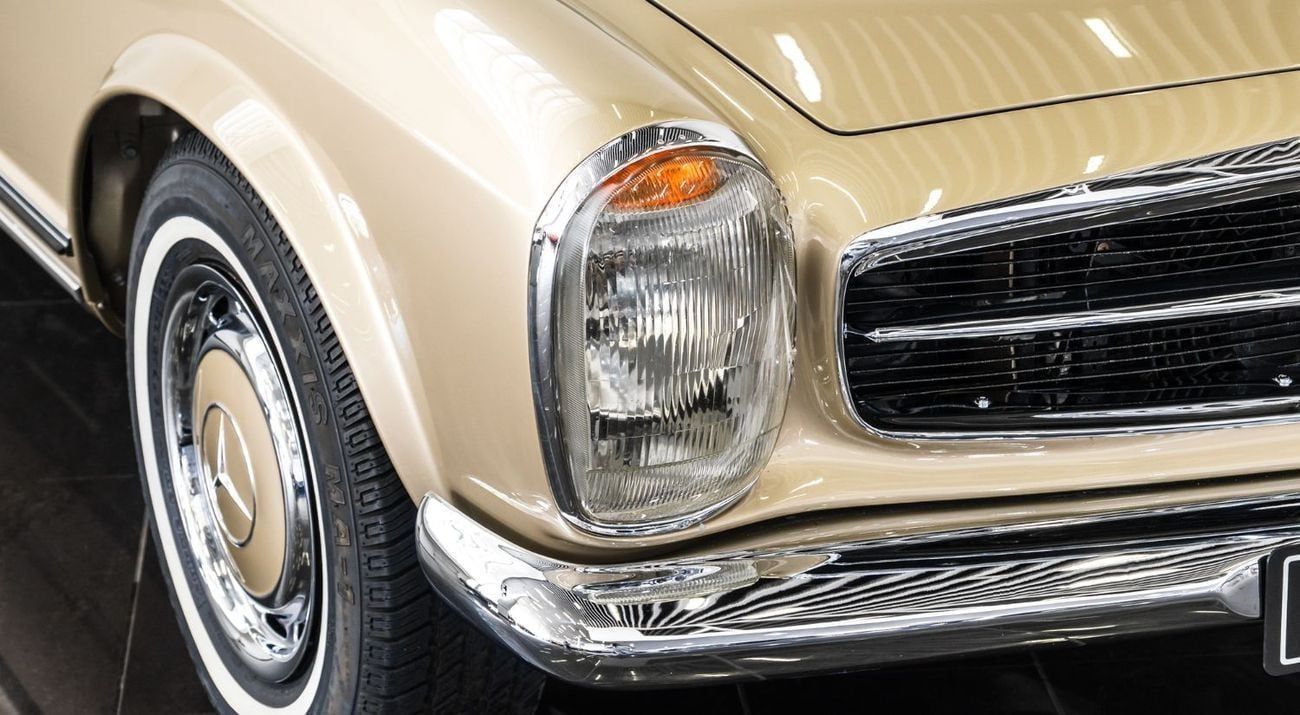Mercedes Benz 280SL 