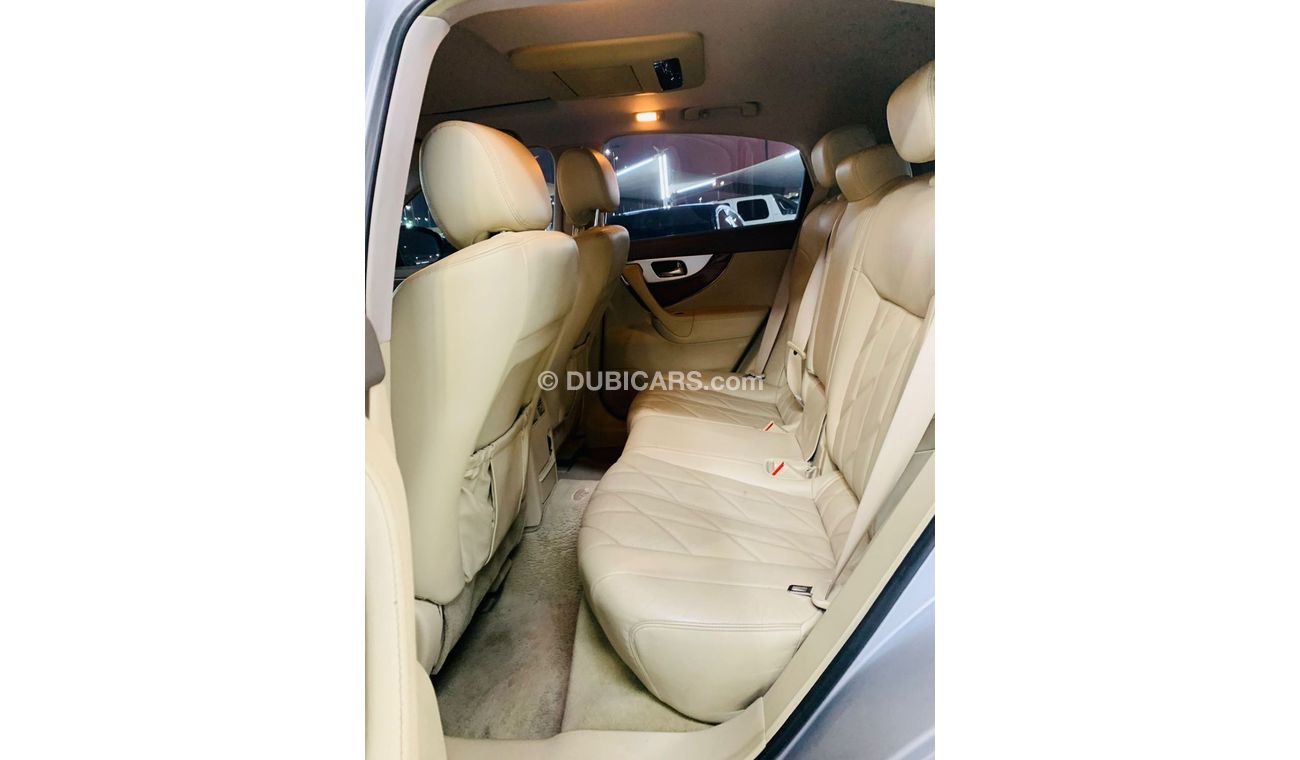 Infiniti FX50 INFINITI FX50 2009