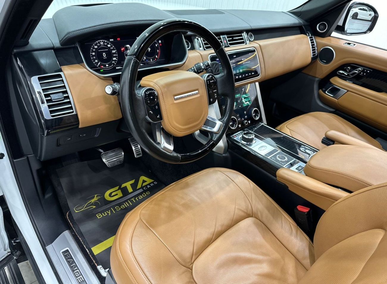 Land Rover Range Rover 2018 Range Rover Vogue SE Supercharged Black Edition, Warranty, Full Range Rover Service History, Fu