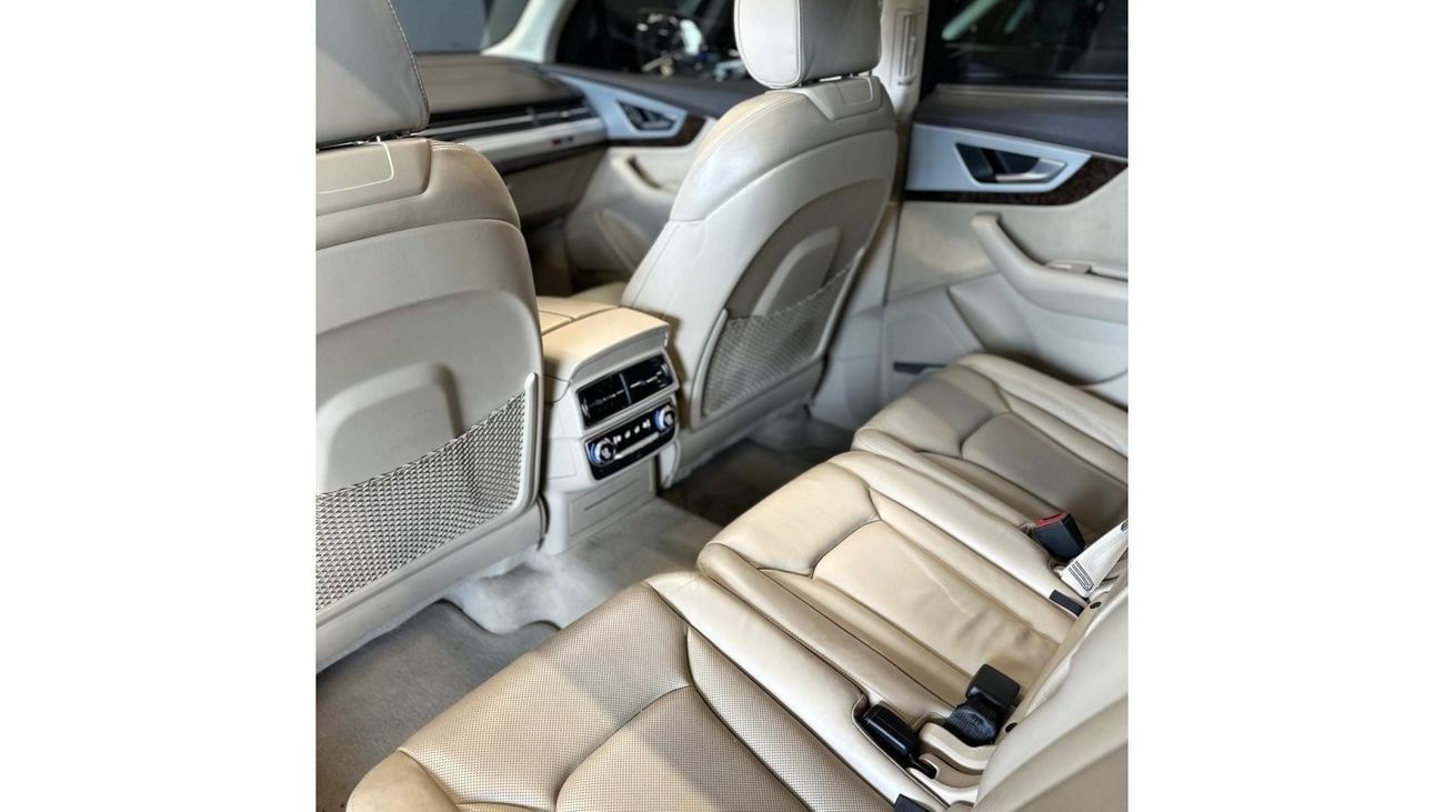 Audi Q7 45 TFSI quattro S-Line Luxury AED 1,865pm • 0% Downpayment • S-LINE  • LUXURY  • 2 Years warranty