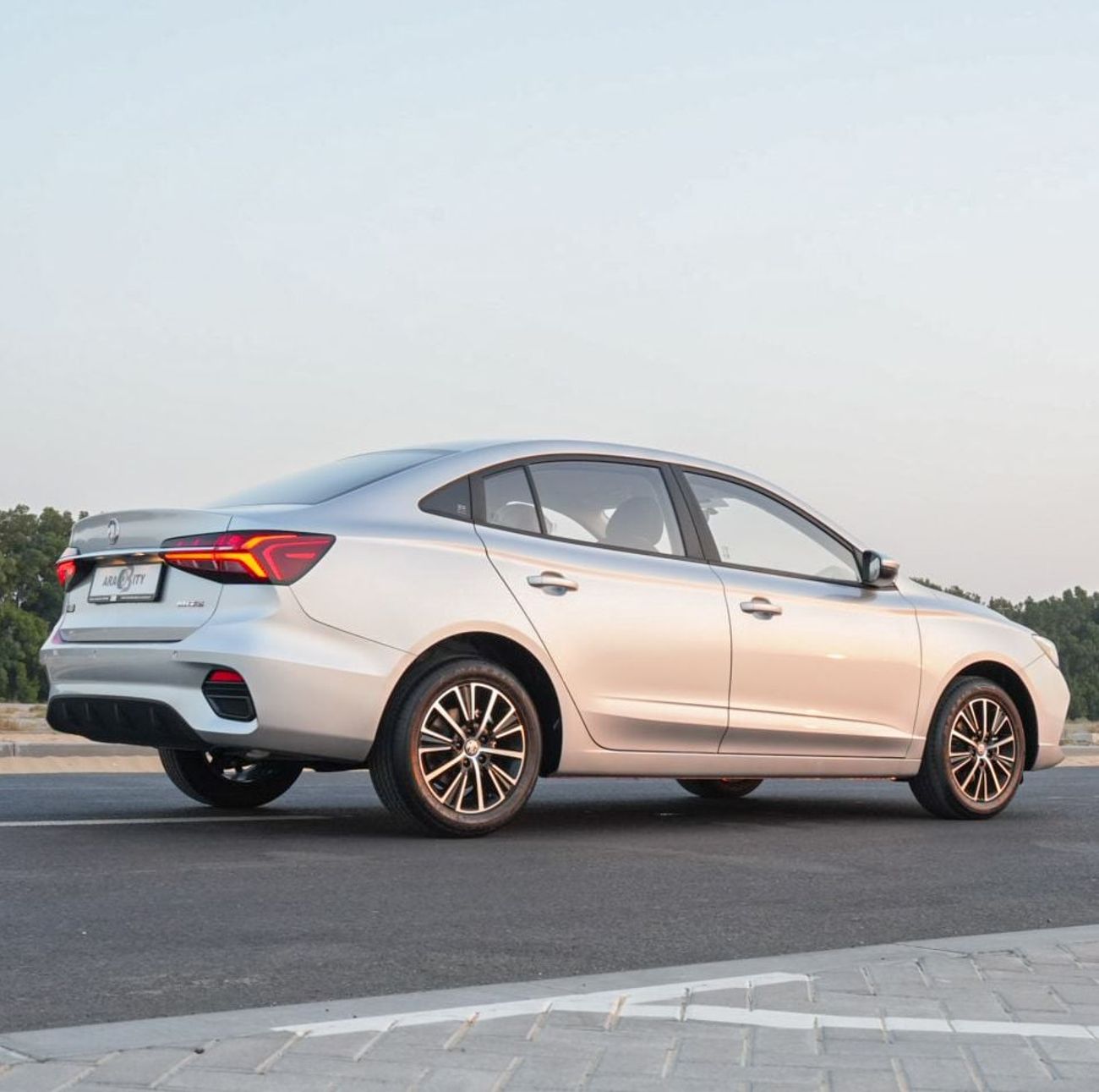 أم جي 5 ST-6 Years / 200,000KM @ Official dealer 0% DP EMI 900