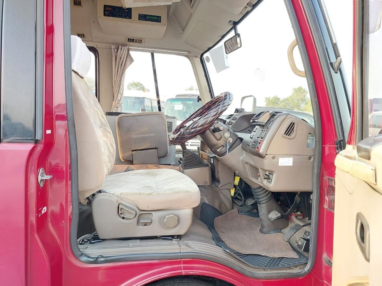 Mitsubishi Rosa MITSUBISHI ROSA BUS RHD 2000 MODEL 4.8 L DIESEL MANUAL(PM00234)