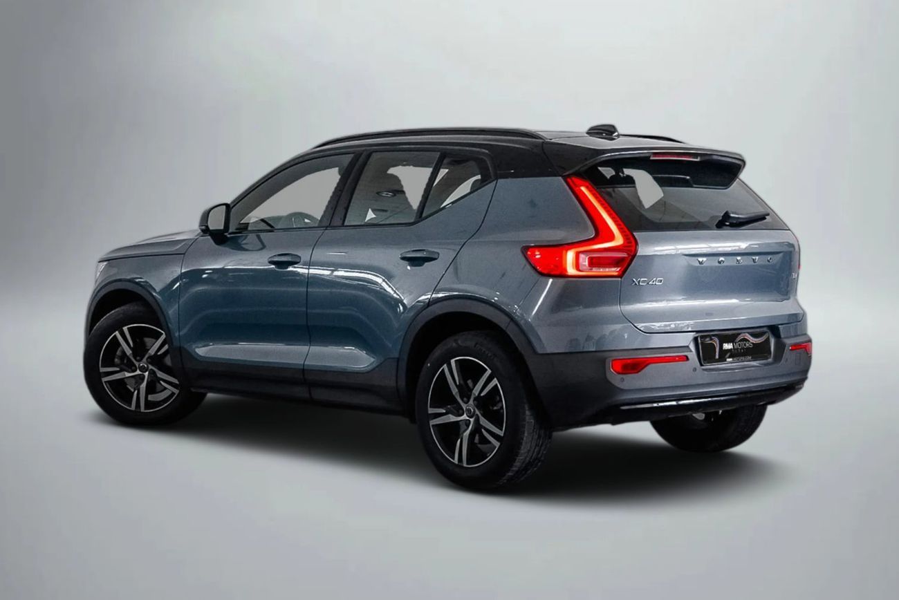 Volvo XC40 T4 R Design 2.0L