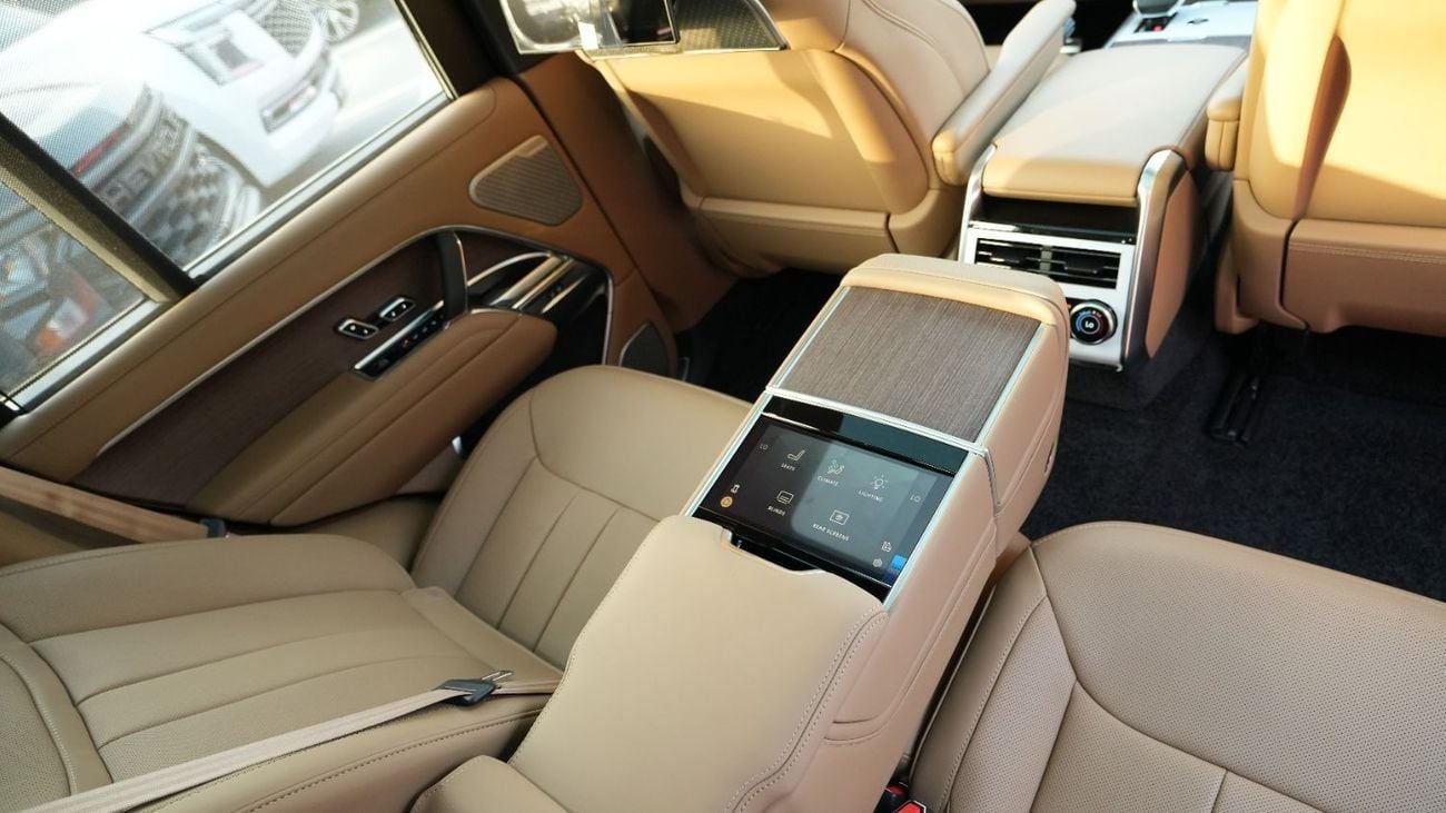 Land Rover Range Rover Autobiography P530 4.4L V8 Black - Tan 2026 MY Export Only